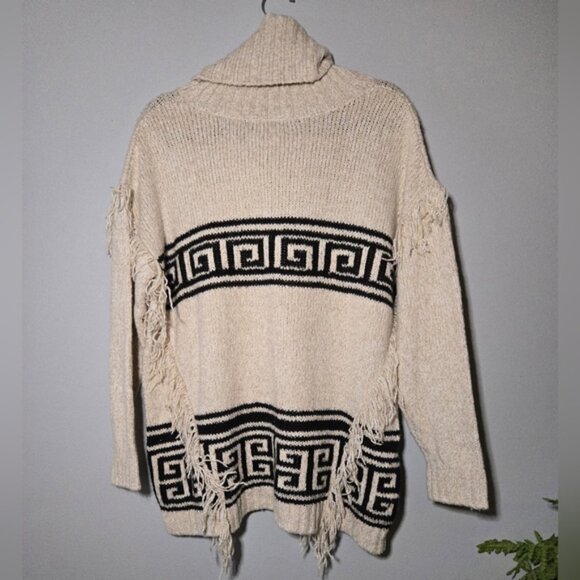 Kensie Fringe Knit Sweater Size Medium Beige Black Greek Key Pattern Cowl Neck - Picture 6 of 6
